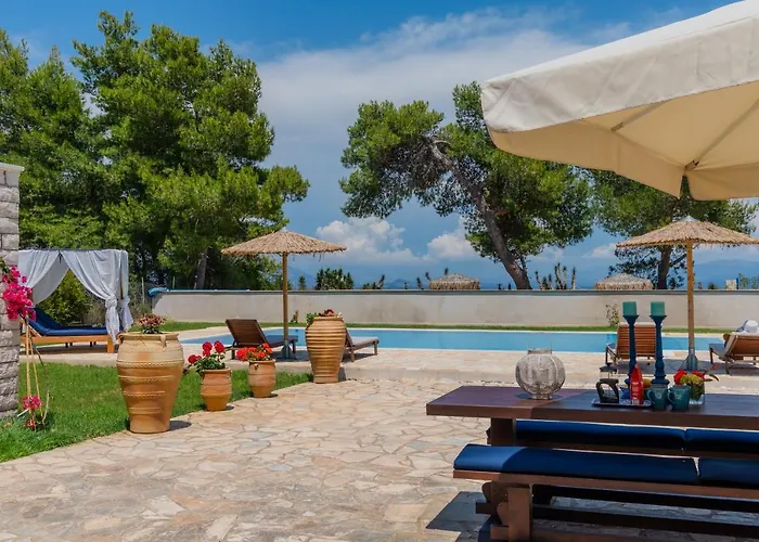 Villa Sunrise Villa, - Garden Gate Opens Onto The