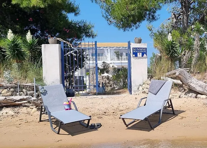 Villa Sunrise Villa, - Garden Gate Opens Onto The *