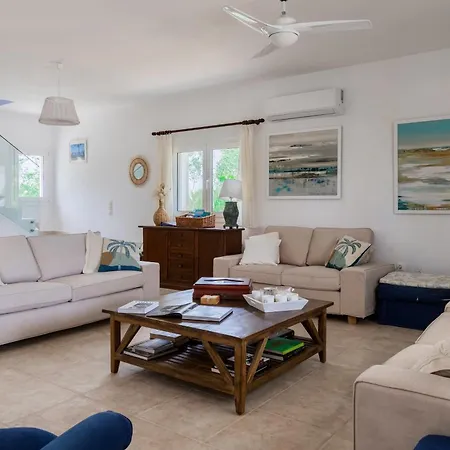 Sunrise Villa, - Garden Gate Opens Onto The Willa Potamion