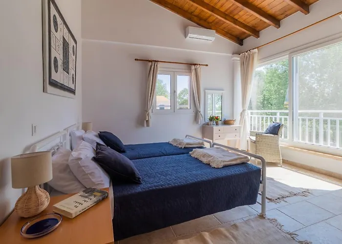 Sunrise Villa, - Garden Gate Opens Onto The *