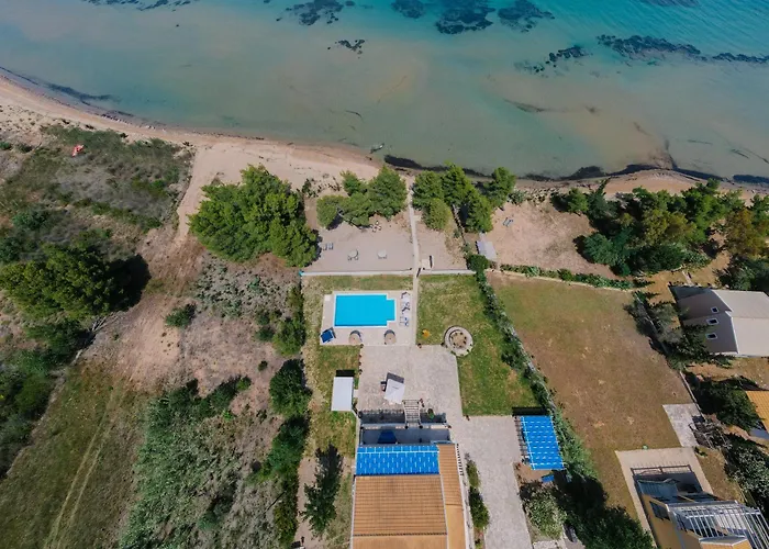Sunrise Villa, - Garden Gate Opens Onto The *