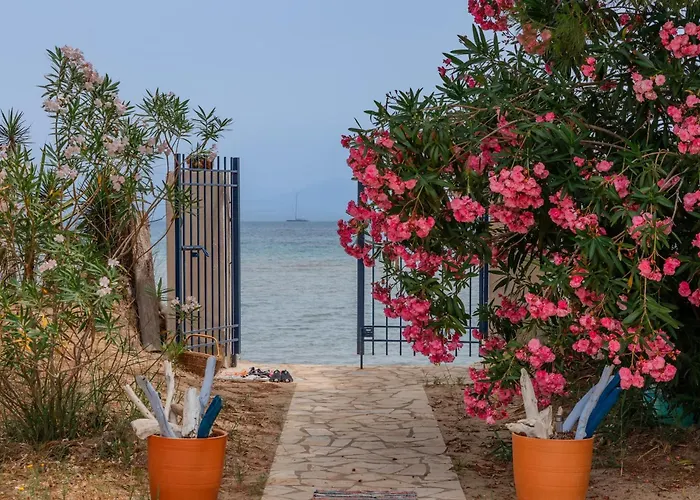 Sunrise Villa, - Garden Gate Opens Onto The Potamion