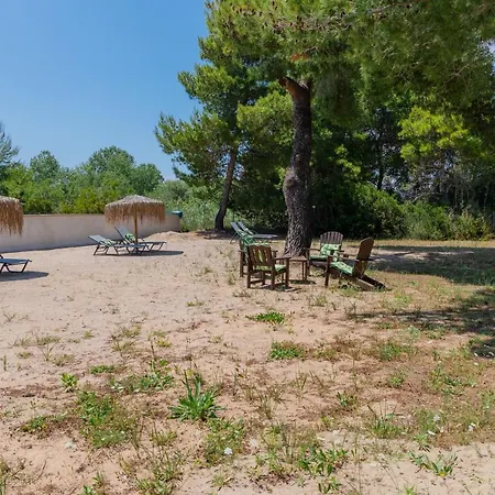 Βίλα Sunrise Villa, - Garden Gate Opens Onto The Potamion
